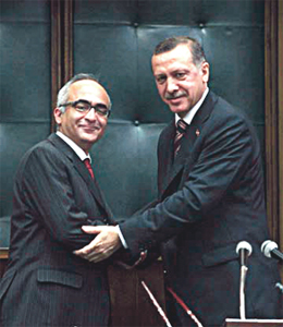 AKP’nin Alevi açılımı çöktü