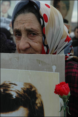 Katliamla yozlaşmayı başlattılar