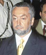 Adliye'de namaz kılma ısrarı