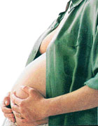 Diyanet: Taşıyıcı annelik caiz değil