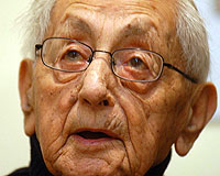 Berk son yolculuğuna uğurlandı