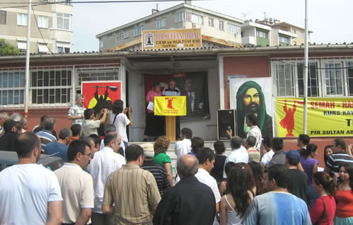 Kadıköy Cemevi inşaatı tamamlansın