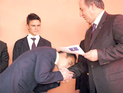 Kars Valisi: "Esas karne mahşerde" 