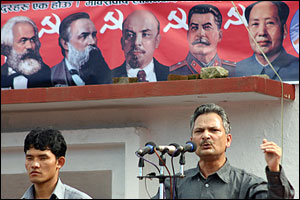 Nepal'de monarşi sona erdi 