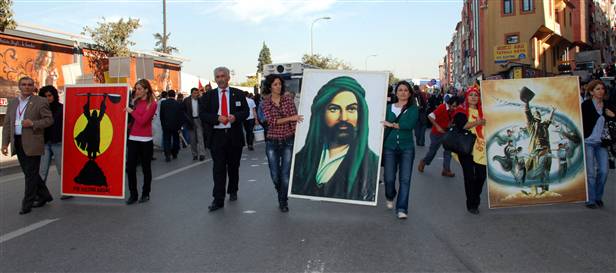 Gönül iktidarını yaşatanlar, Aleviler
