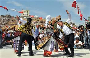 12. Hüseyin Gazi Kültür şenliklerinde büyük coşku