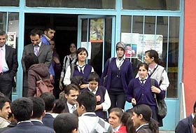 Eğitim-İş : AKP eğitimi dinselleştiriyor