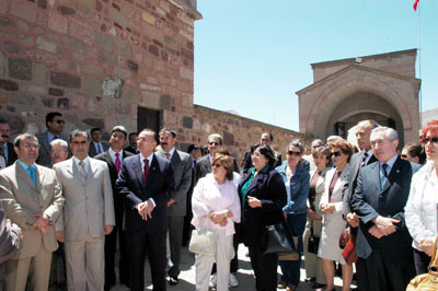 Cemal NAR : Yargı Semah Ve Mesaj 