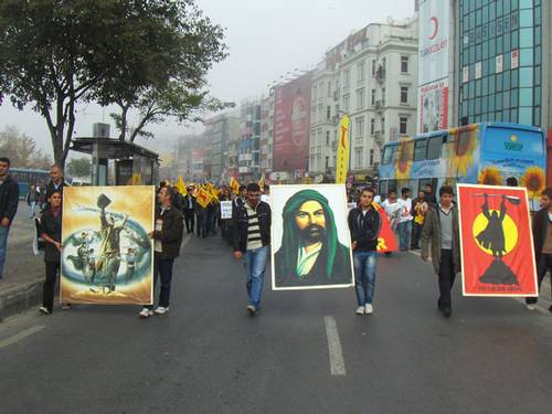 "Alevi Raporu'nda AKP Kendi Çalıp Kendi Oynuyor"